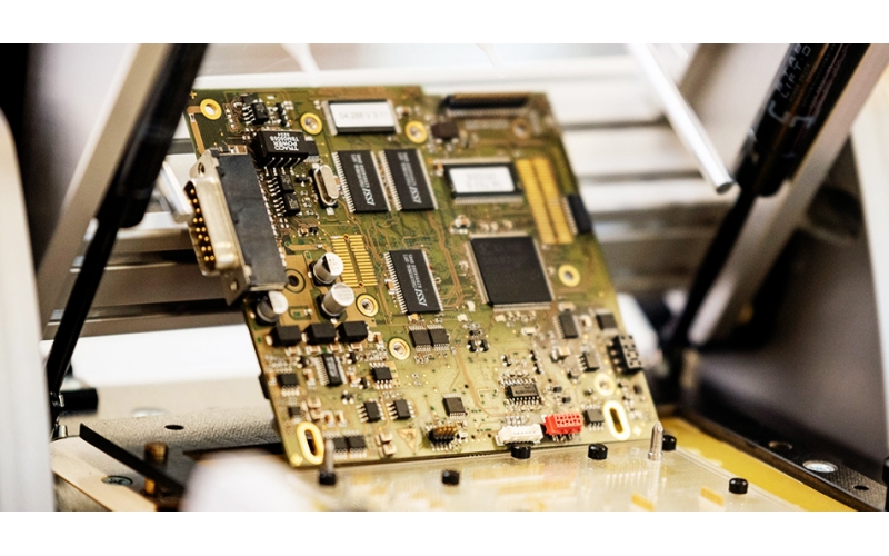 定制化PCBA測試設備：應對各種復雜的產品測試需求